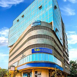 Fabhotel Admiral - Nr Mumbai International Airport